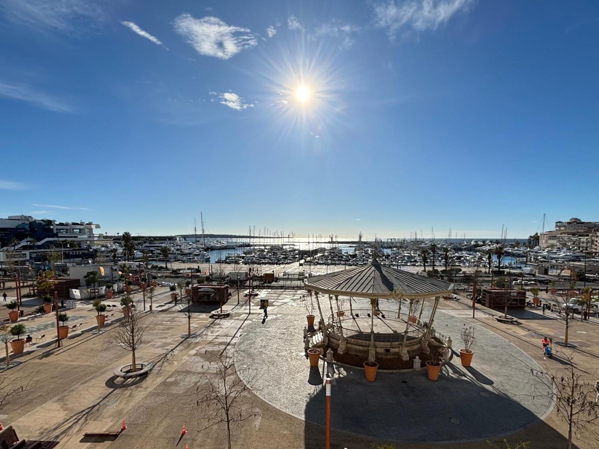 Cannes : Agreable Et Lumineux Appartement Vue Mer 外观 照片